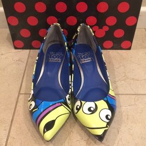 🇯🇵 Disney Japan exclusive - Toy Story alien squeaker novelty flats JP 23.5